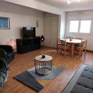 grand-appartement-duplex-en-centre-briancon-hautes-alpes.fr-provencehotel.com/